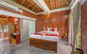 Nathan Resort With Swimming Pool